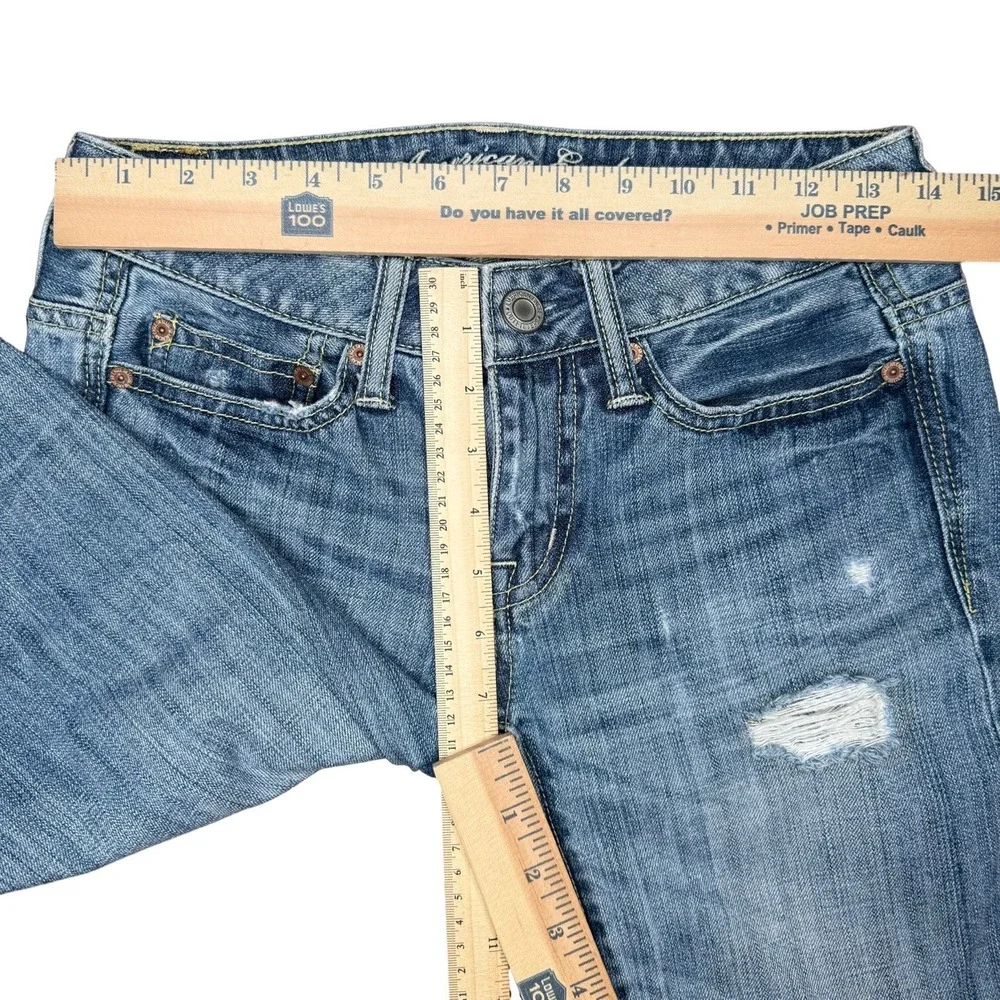 Y2K American Eagle 00 Boy Fit Cropped Low Rise Jeans Blue Distressed Denim Capri
